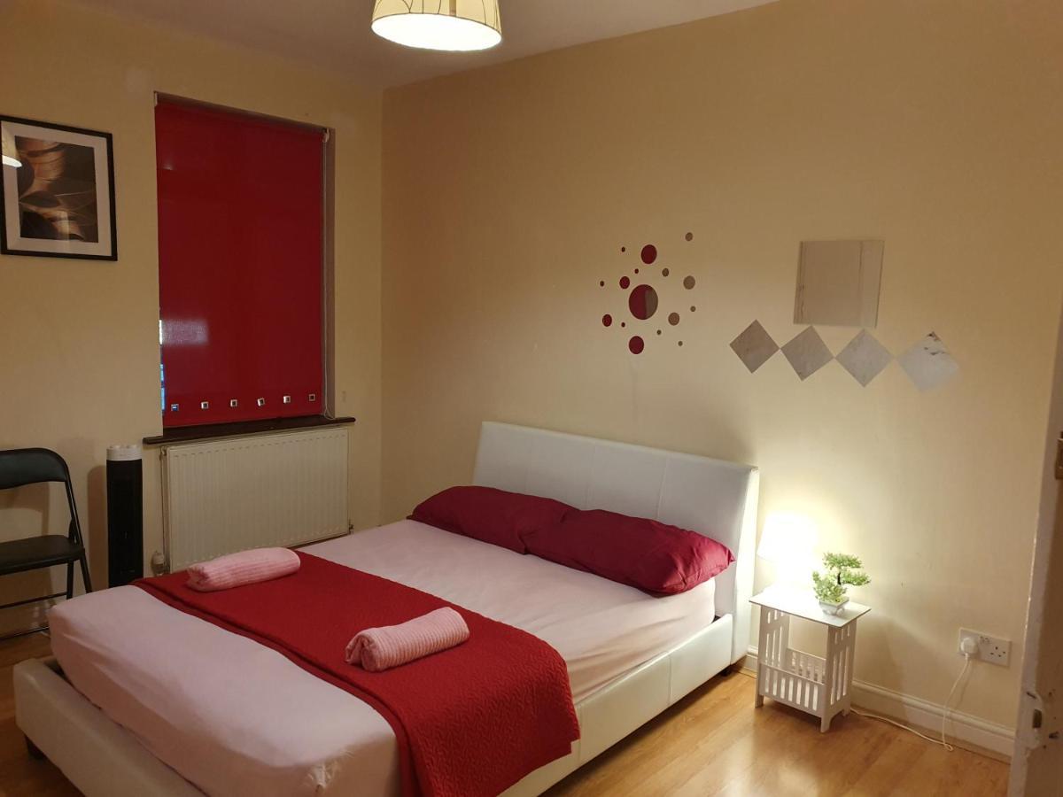 Amh Hotel - Greenford Station Northolt  Екстер'єр фото