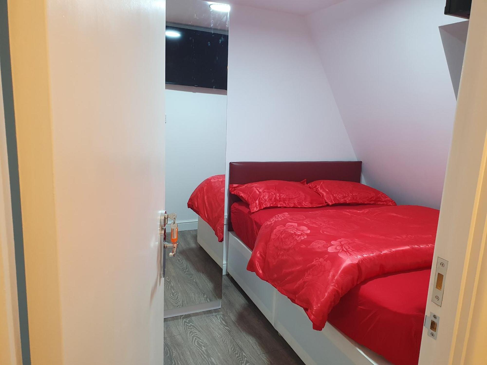 Amh Hotel - Greenford Station Northolt  Екстер'єр фото